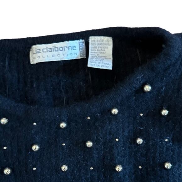 Vintage Black Wool with Gold Beading small i - Picture 2 of 6